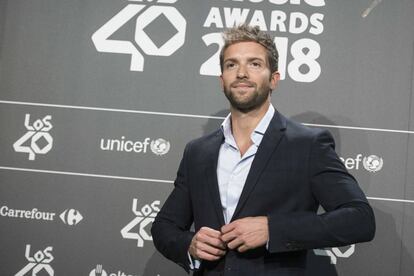 Pablo Alborán a su llegada a la ceremonia de Los 40, en Florida Retiro, Madrid.