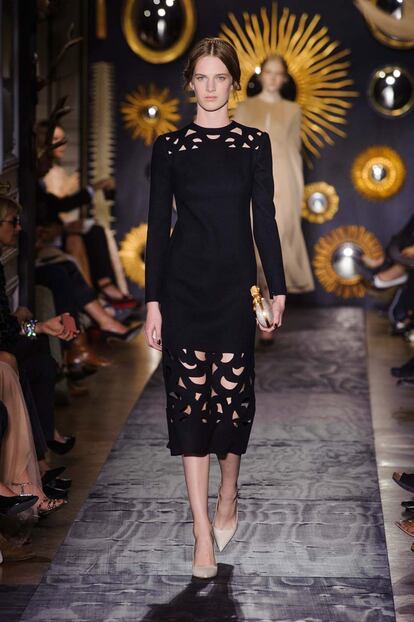 valentino no defrauda en paris con una coleccion sublime