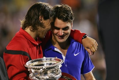 Nadal venció a Federer por 7-5, 3-6, 7-6 (3), 3-6 y 6-2.