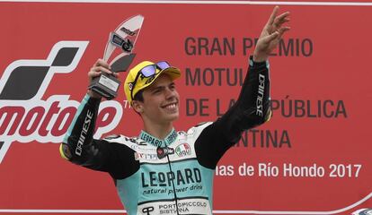 Joan Mir, en el podio del gran premio de Argentina.