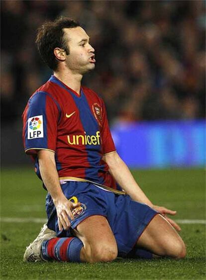 Iniesta, exasperado