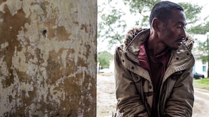 Un minero ilegal, paciente de tuberculosis, en Fort Dauphine, en Madagascar.