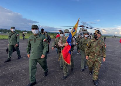 Llegada de los militares venezolanos rescatados tras más de un mes de cautiverio en manos de grupos disidentes de las FARC.