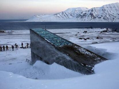 El silo que alberga 100 millones de semillas en Svalbard (Noruega).