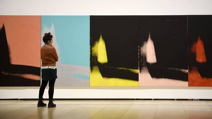 Shadows, de Andy Warhol. Los usuarios de Internet calificaron las obras del Guggenheim como “garabatos”.