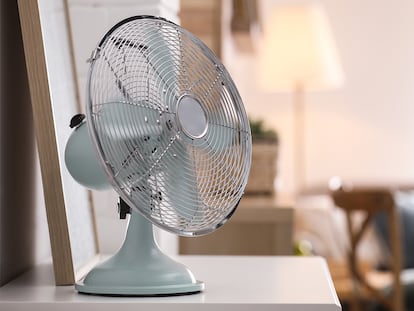 Selecciona tu ventilador de sobremesa favorito para el verano.