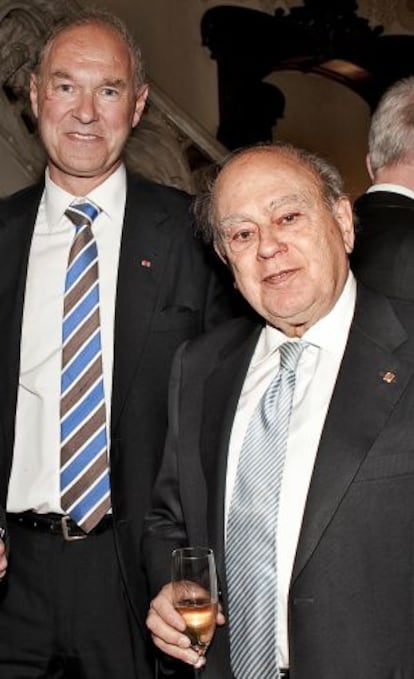 Albert Peters y Jordi Pujol, en un acto en el Círculo Ecuestre, en Barcelona, en 2010.