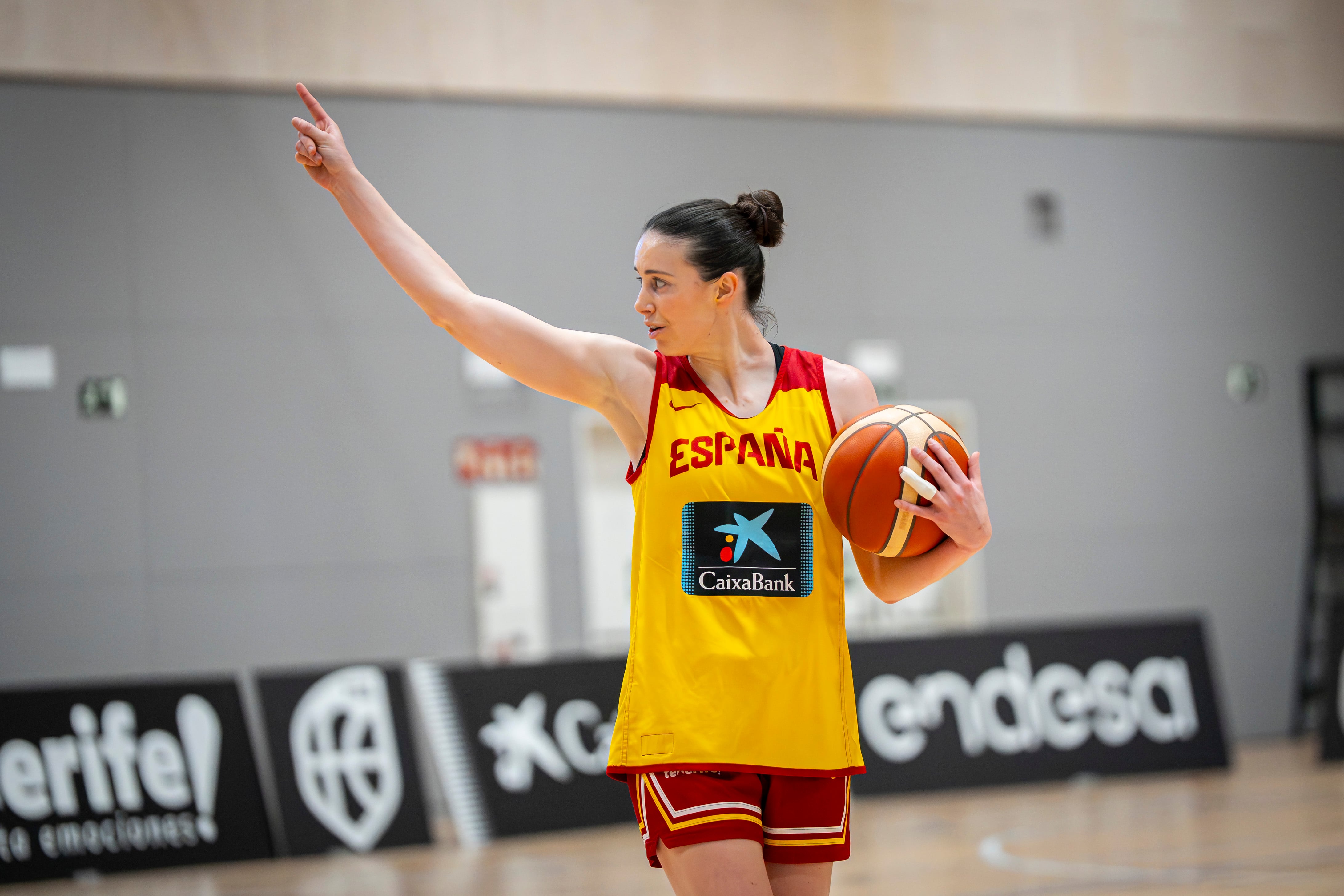 Aina Ayuso, en un entrenamiento previo al PreMundial, en una imagen de la Federación.