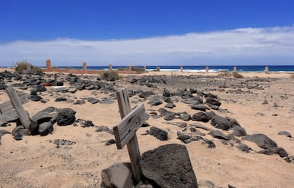 Cementerio junto a la playa de Cofete, en Fuerteventura.