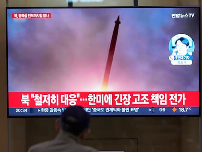 A TV screen shows a report of North Korea's missile launch during a news program at the Seoul Railway Station in Seoul, South Korea, on June 15, 2023.