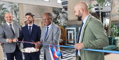 El primer ministro de Cabo Verde, Ulisses Correia, durante la inauguración de la última reforma de la hotelera balear en el citado país.