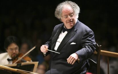 James Levine, durante un concierto el 7 de julio de 2006.