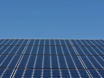Paneles solares, uno de los productos cuyos aranceles va a incrementar EE UU.