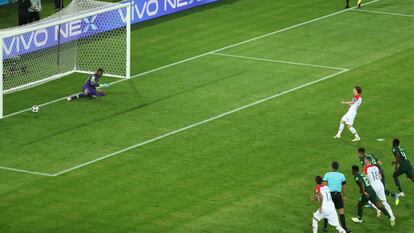 Luka Modric, marca de penalti el segundo gol de Croacia.