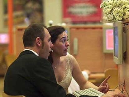 Información y servicios para organizar una boda. De todo puede encontrarse en Internet.