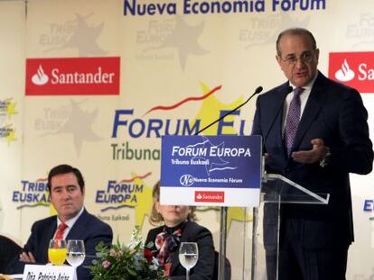 Miguel Ángel Lujua durante su intervención en un desayuno informativo en Bilbao.