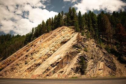 Los megaterremotos ocurren en las zonas de subducción, en las que una placa tectónica es empujada debajo de otra.