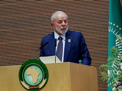 El presidente brasileño, Lula da Silva, en una intervención ante la Asamblea de la Unión Africana, este sábado en Adís Abeba.