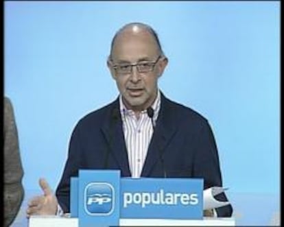 Cristobal Montoro dice que CCM es la 1ª de muchas más