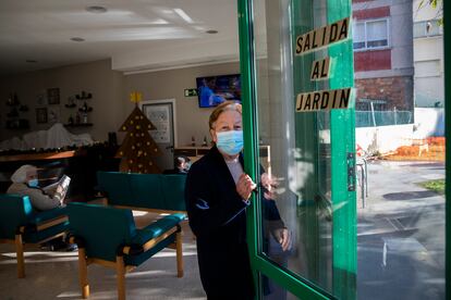 Carmen Perea, en el Fogar dos Maiores de Marín (Pontevedra).