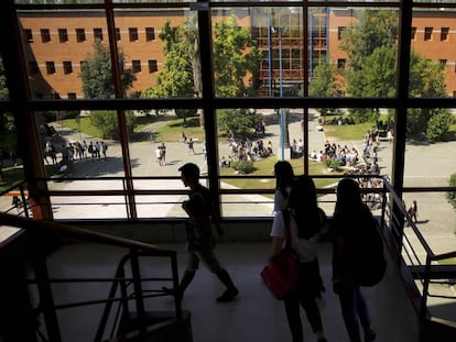 Alumnos de la URJC, el pasado miércoles.