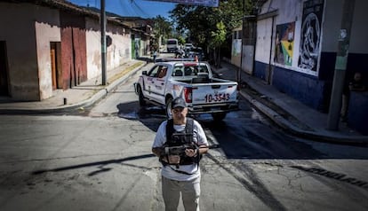 El Alcalde armado de San José de Guayabal (El Salvador).