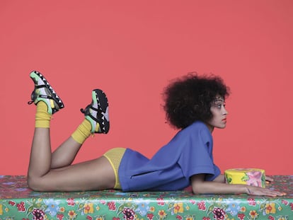 Larga vida a las zapatillas: de humilde deportiva a reina del ‘low fashion’