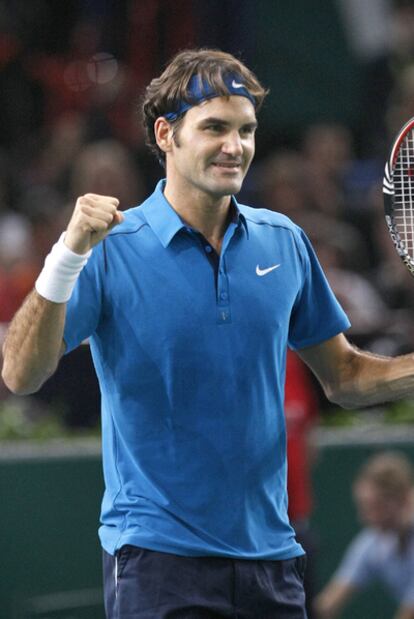 Federer celebra la victoria ante el checo Berdych.