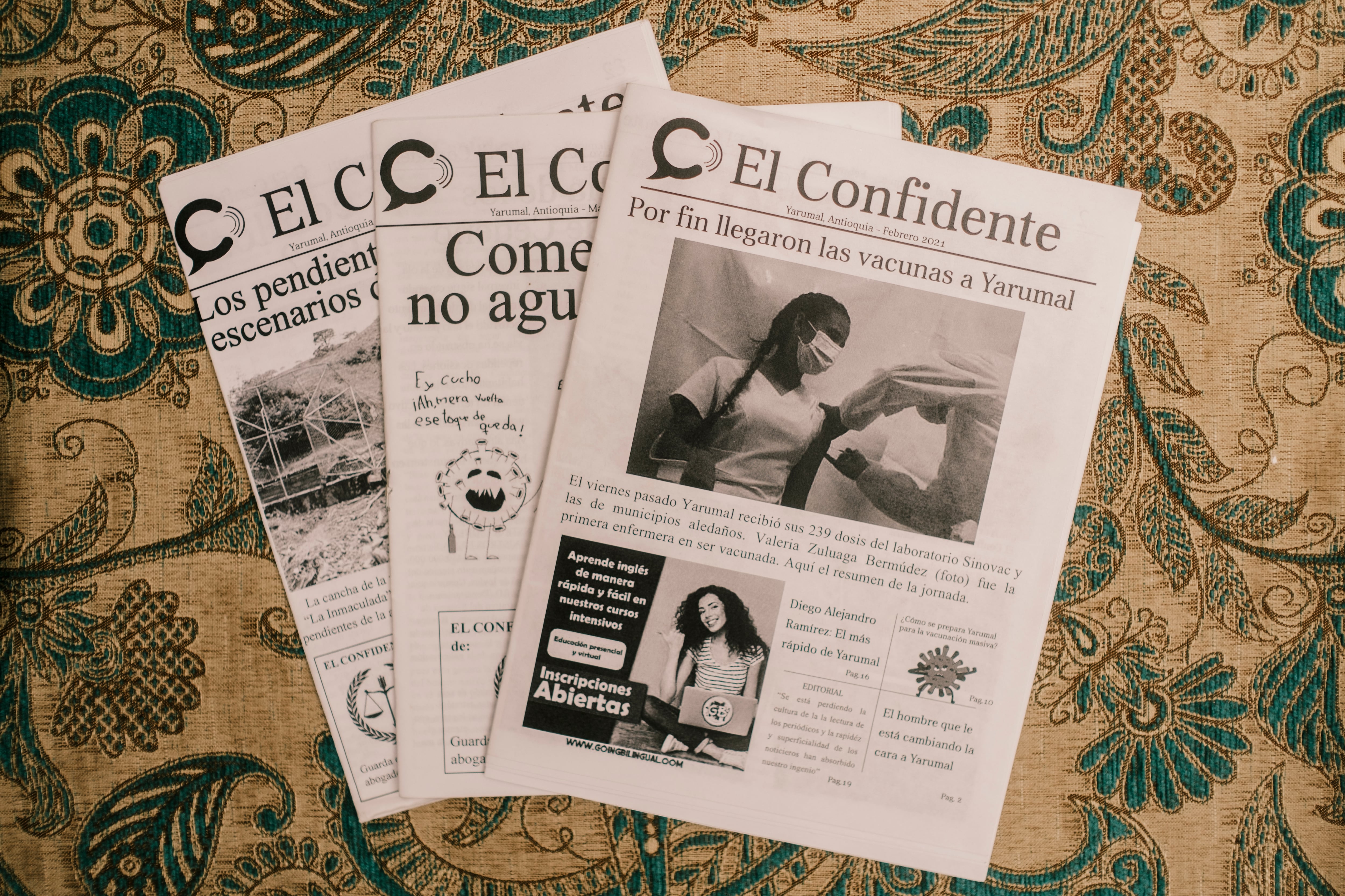 Ejemplares de El Confidente, periódico de Mateo Pérez, en Yarumal.