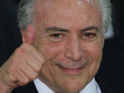 Michel Temer, ao tomar posse como presidente interino, nesta quinta. 