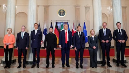 El presidente de EE UU, Donald Trump, junto a varios de los principales líderes europeos y el presidente de Ucrania, Volodímir Zelenski, la semana pasada en la Casa Blanca.