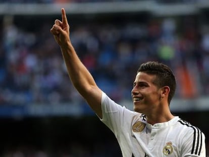 James celebra un gol en Liga