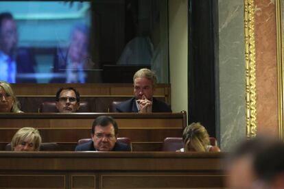 Diputados en el pleno del Congreso durante la intervención de Mariano Rajoy.