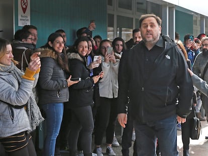 El exvicepresidente de la Generalitat Oriol Junqueras, a su llegada al el campus de Manresa de la Universidad de Vic, en marzo de 2020.