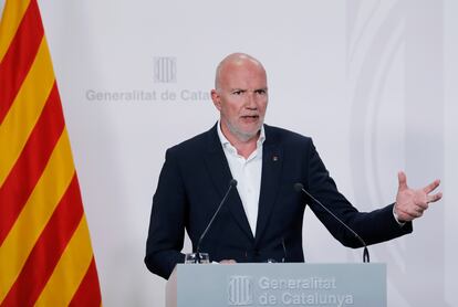 El conseller de Acció Climàtica, Alimentación y Agenda Rural, David Mascort, durante una rueda de prensa.