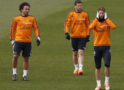 Marcelo, con Nacho y Sergio en un entrenamiento.
