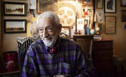 El actor chileno Hernán Letelier, fotografiado en marzo de este año en su casa de Santiago.