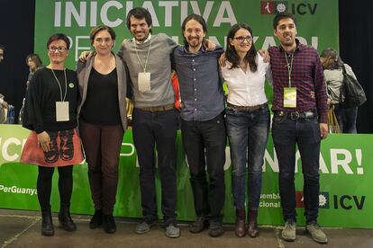 Colau e Iglesias, junto a la nueva cúpula de Iniciativa.