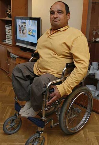 Antonio Monerris, en su silla de ruedas.