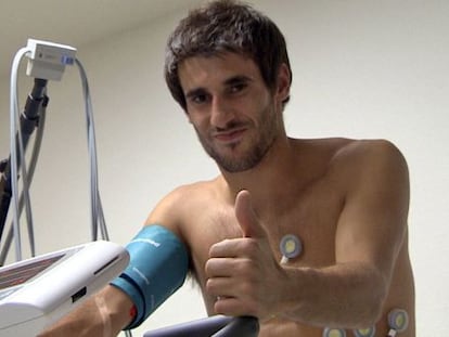 Javi Martínez, durante el reconocimiento médico con el Bayern.