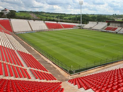 Arena do Jacaré, estádio do Democrata, que exige respaldo aos “clubes invisíveis”.