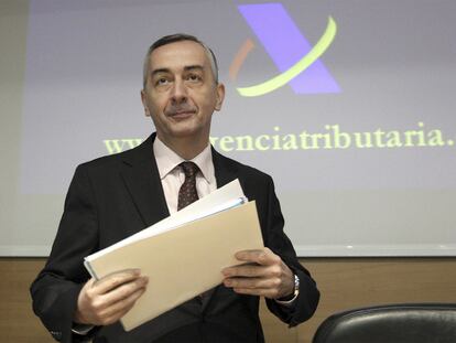 Carlos Ocaña, durante la presentación de la campaña de renta de 2010.