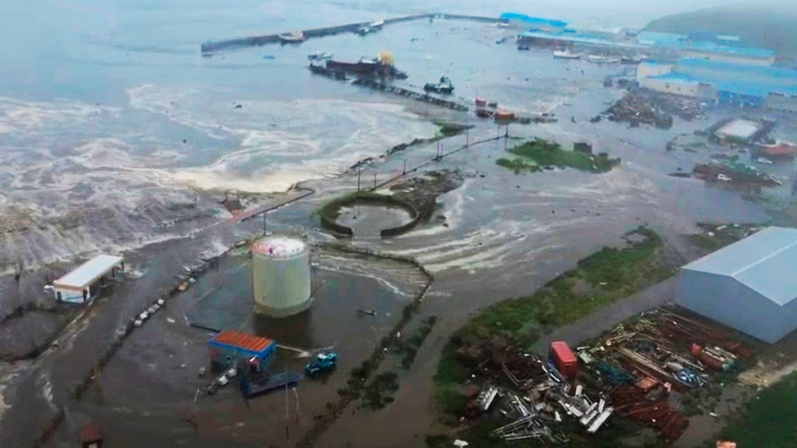 Un fuerte terremoto en Rusia prende las alarmas de tsunami en diferentes territorios del Pacífico