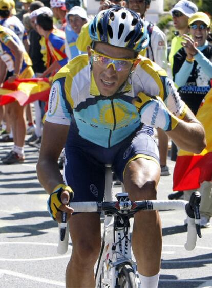 Alberto Contador, durante su ataque en Arcalís en el pasado Tour.