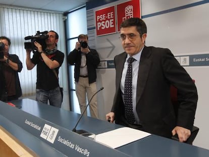 Patxi López, en la sede del PSOE de Bilbao