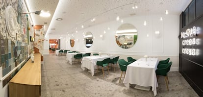 A punto de despedir 2018, el chef Juan Carlos Ferrando, con 40 años, abrió las puertas de su restaurante en Logroño. La trayectoria de este cocinero argentino había comenzado antes en Buenos Aires, un viaje que tuvo su primera parada en España, en las cocinas del hotel Masip, en Ezcaray (La Rioja) y que escribe su última página en Logroño. 