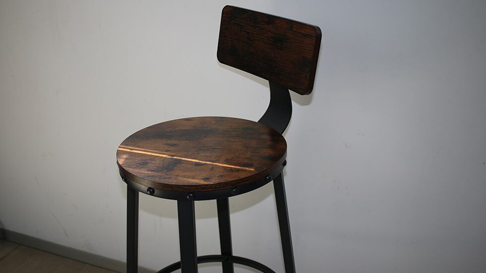 Taburete de bar Vasagle.