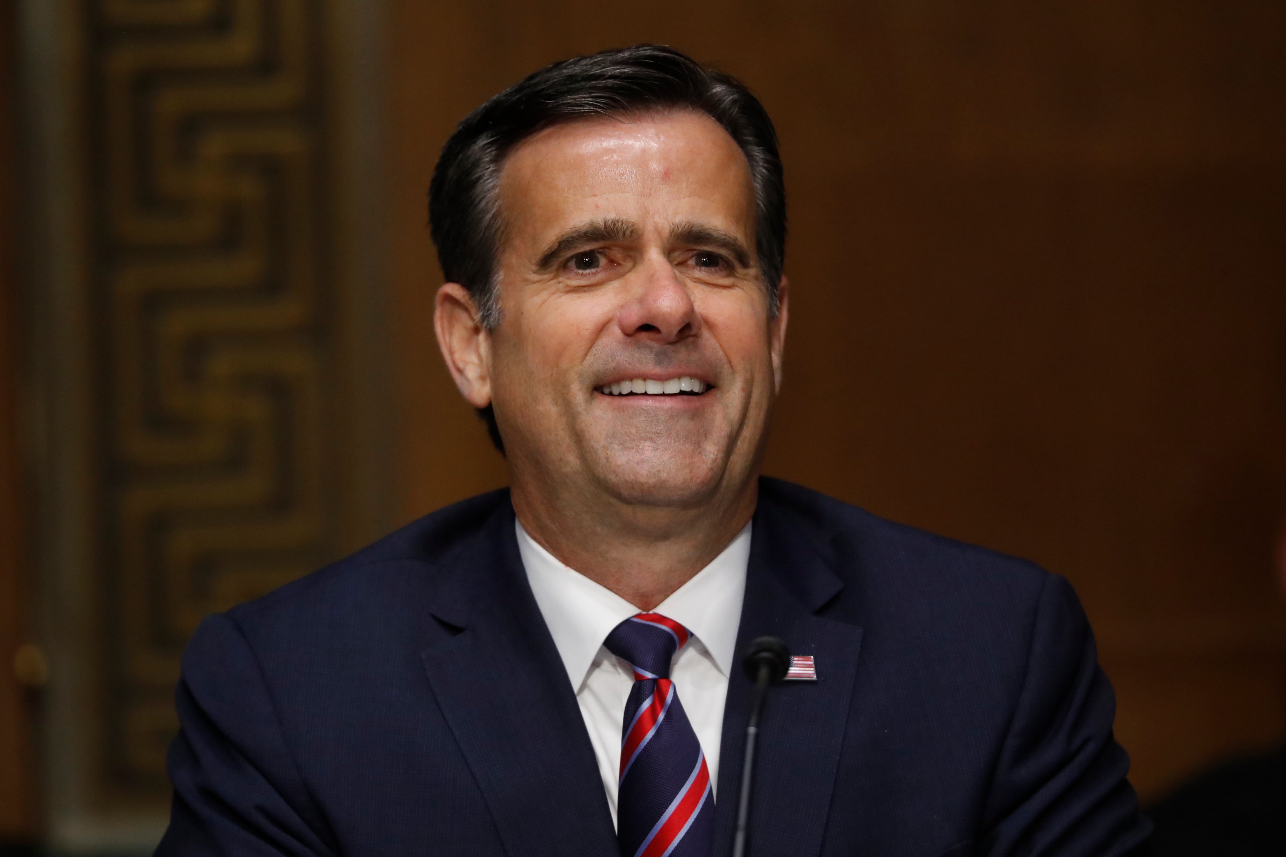 DCAH215. BOGOTÁ (COLOMBIA), 12/11/2024.- Fotografía de archivo del 5 de mayo de 2020 de John Ratcliffe, durante una audiencia de nominación en el capitolio, en Washington (Estados Unidos). El presidente electo de Estados Unidos, Donald Trump, anunció este martes el nombramiento de John Ratcliffe, exdirector de Inteligencia Nacional, para que dirija la Agencia Central de Inteligencia (CIA). EFE/ Andrew Harnik / Pool ARCHIVO
