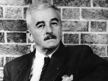 El escritor William Faulkner.