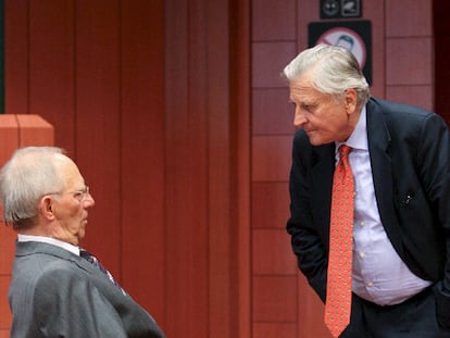 El ministro alemán de Finanzas, Wolfgang Schaüble, izquierda, y el presidente del BCE, Jean-Claude Trichet.